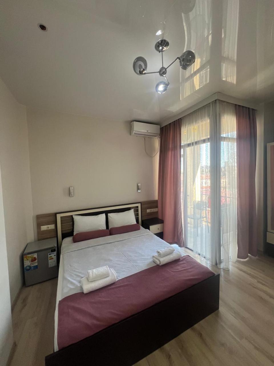 Mahali Hotel Batumi Exterior foto