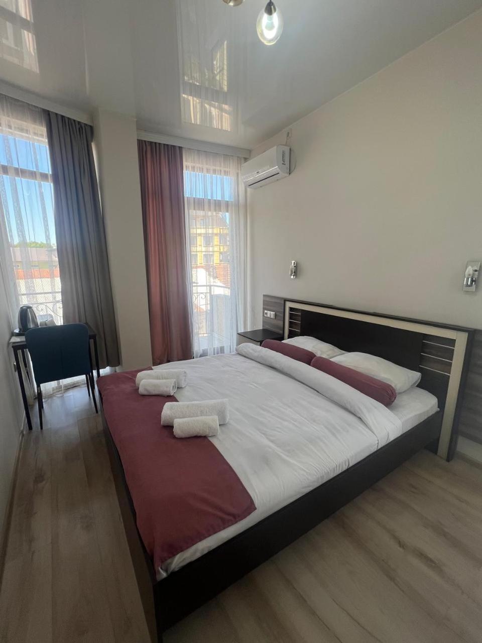 Mahali Hotel Batumi Exterior foto